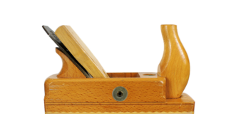 Co lepsze zrębki czy kora?