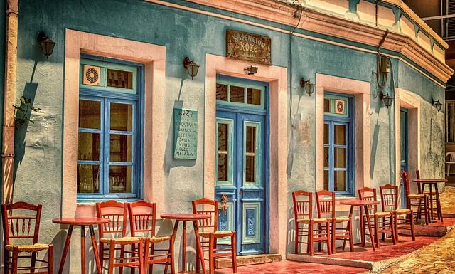 Czym jest architektura trójwarstwowa?