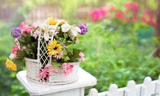 Z czego zrobić tanie słupki ogrodzeniowe?