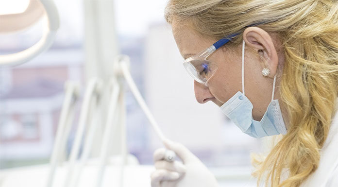 Dlaczego warto chodzić do stomatologa regularnie